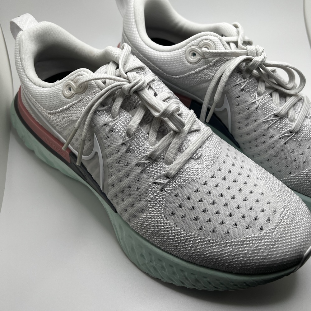 Nike React Infinity 2 Platinum tint/white-barely green